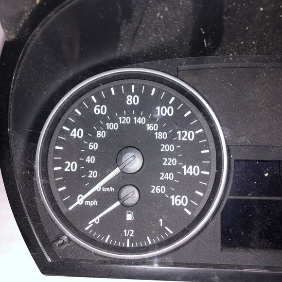 2006 BMW 323i MPH Speedometer Instrument Gauge Cluster Unit Model Number 9110213 - Picture 5 of 5